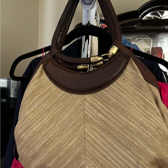 VINTAGE COLE HAAN Shoulder Bag with cut out design - Picture 5 of 6